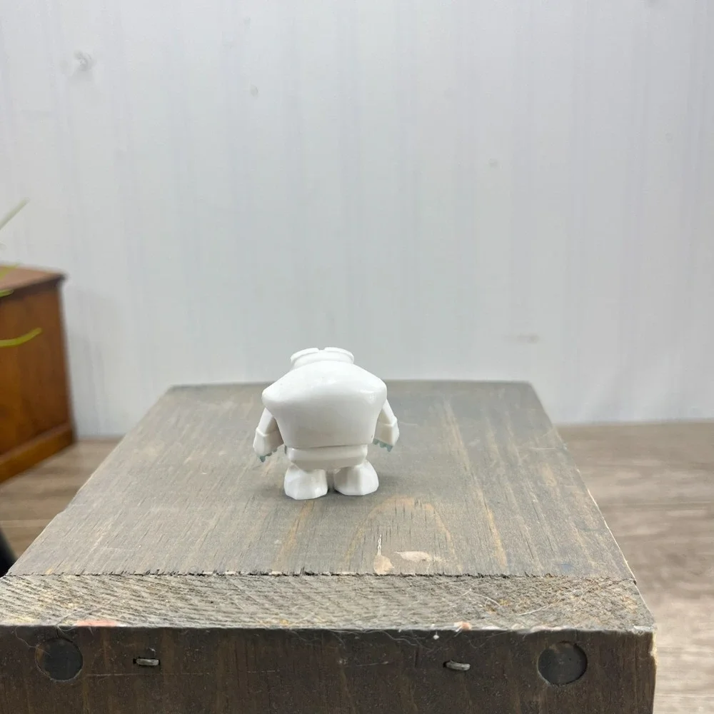 Marshmallow Doorable Just Play Disney Doorables Series‎ 7 Marshmallow Figure